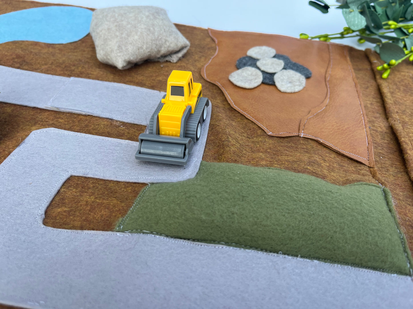 Construction on the go Play Mat