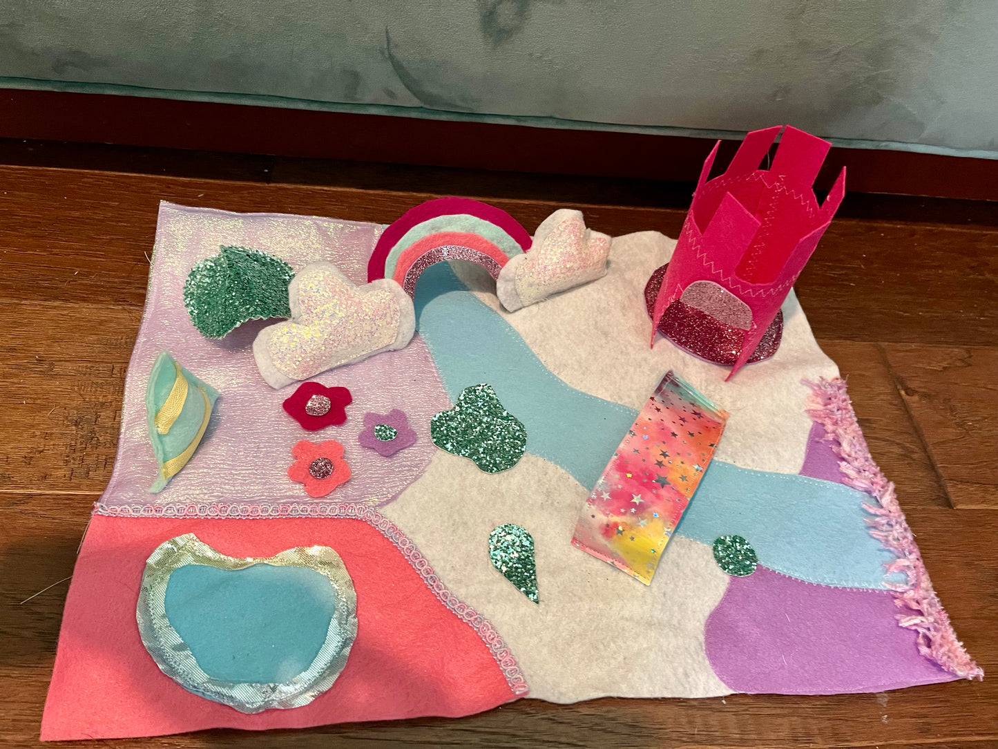 Unicorn Felt On the Go Play mat