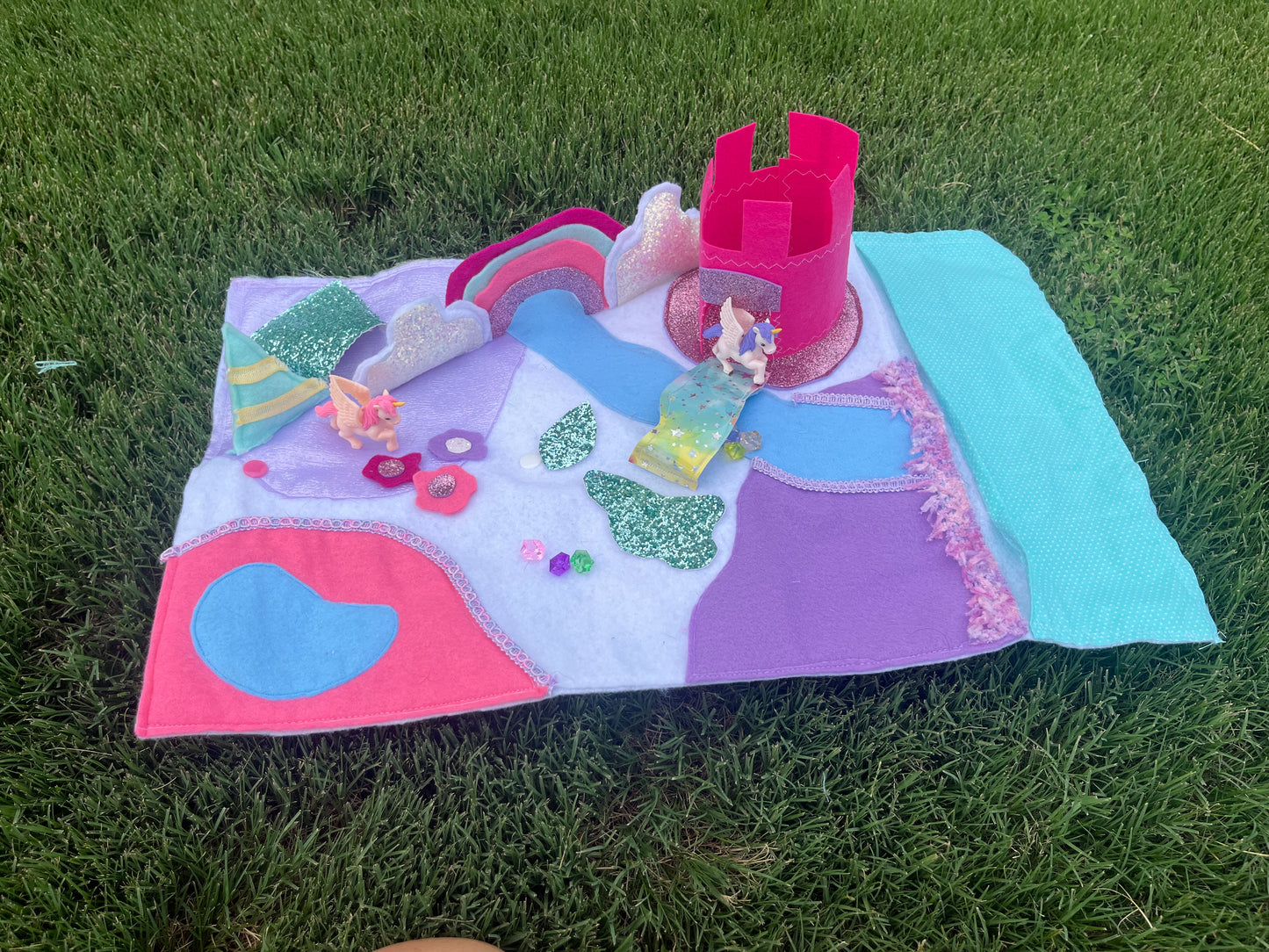 Unicorn Felt On the Go Play mat