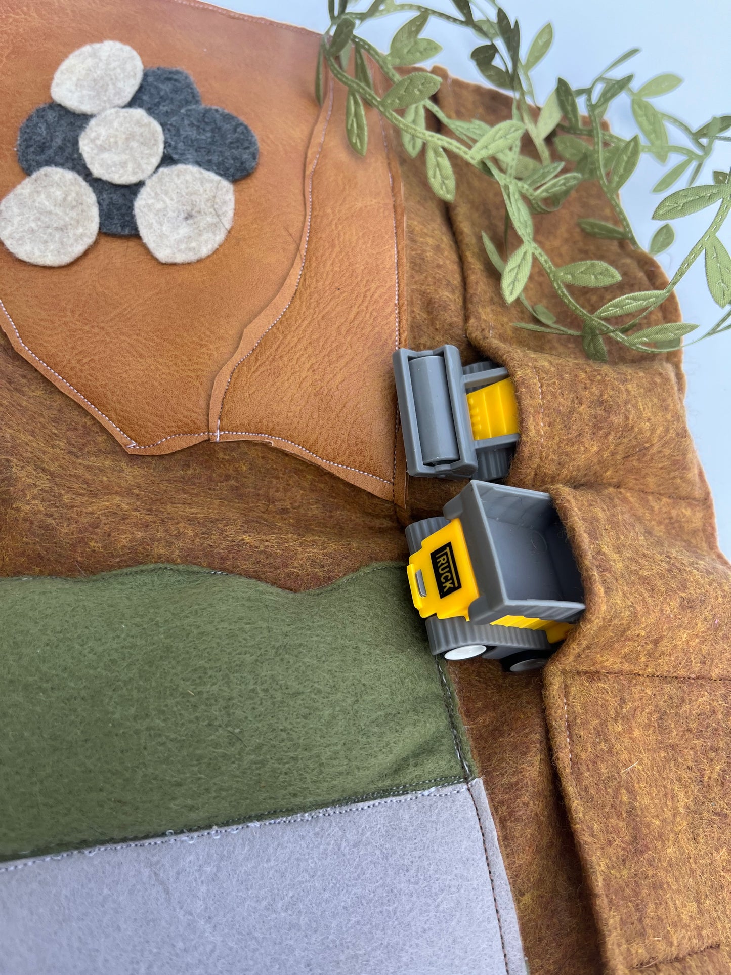 Construction on the go Play Mat