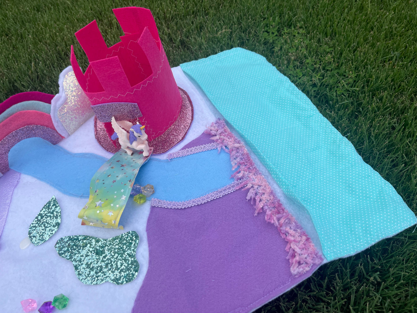 Unicorn Felt On the Go Play mat