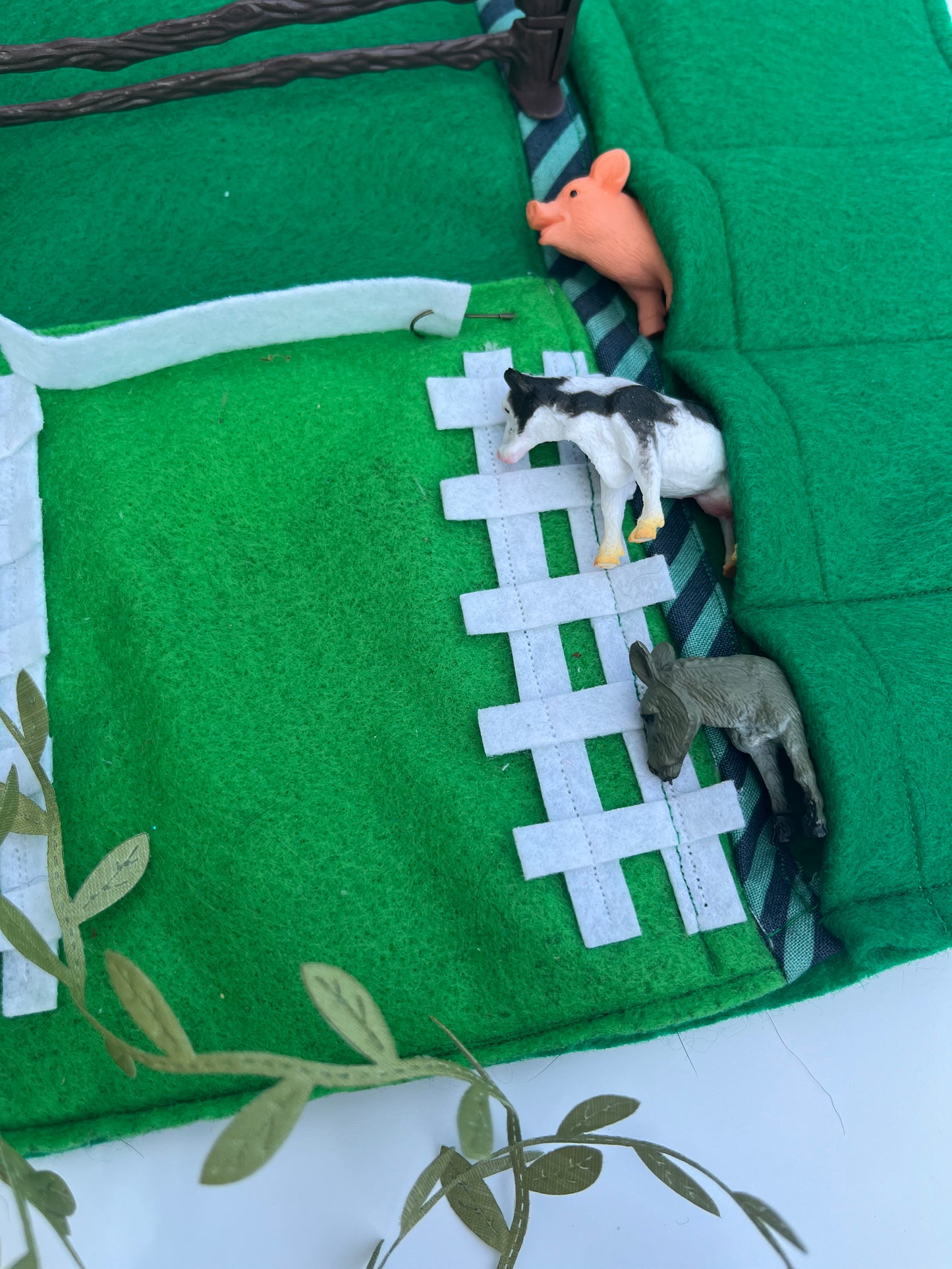 On the Go Farm Play Mat