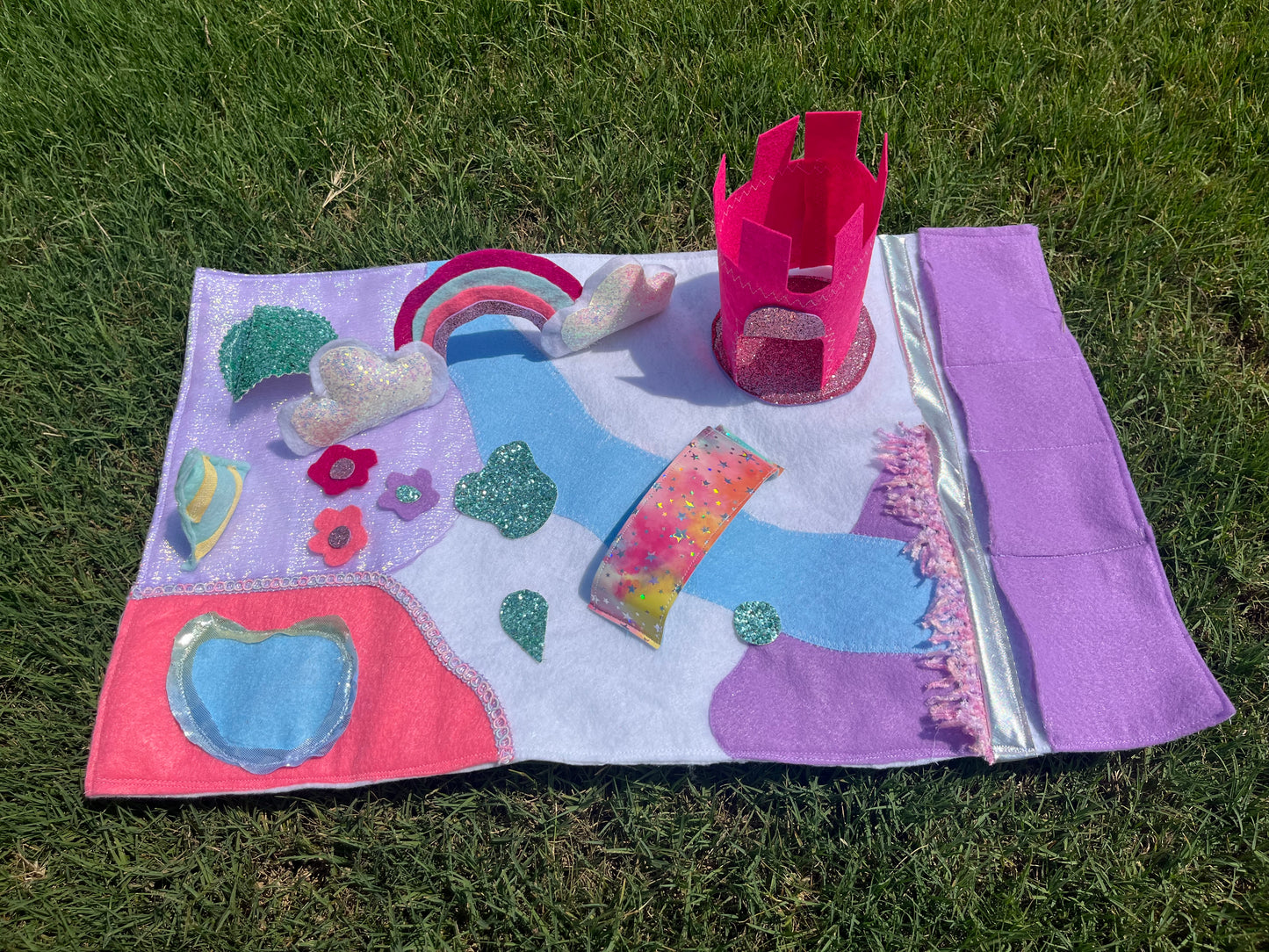 Unicorn Felt On the Go Play mat