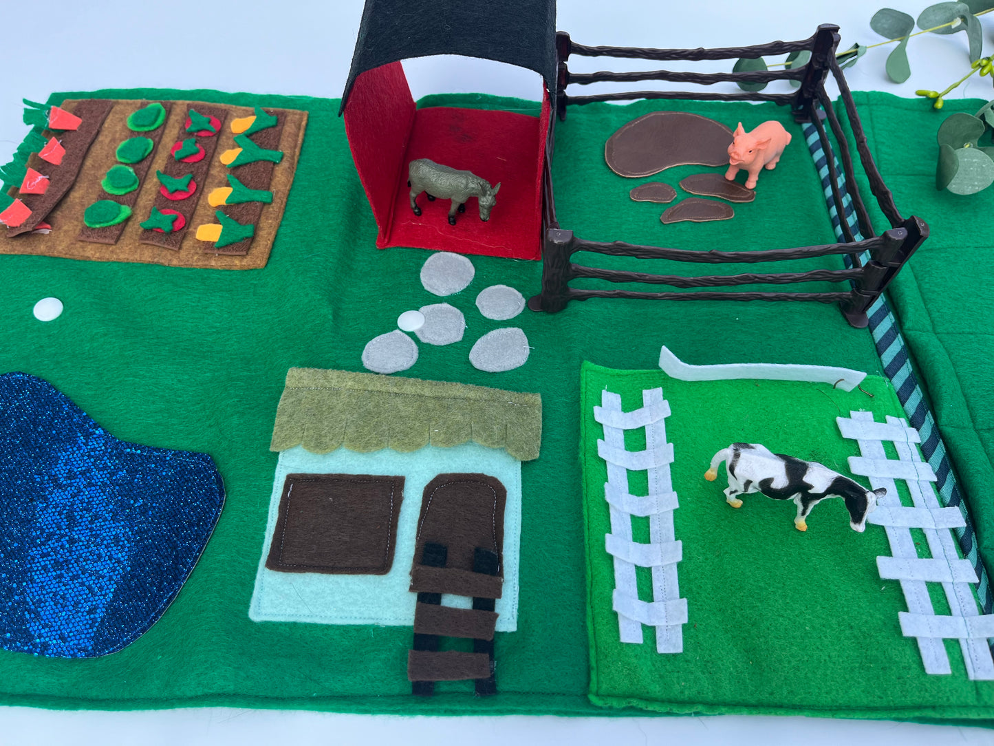 On the Go Farm Play Mat